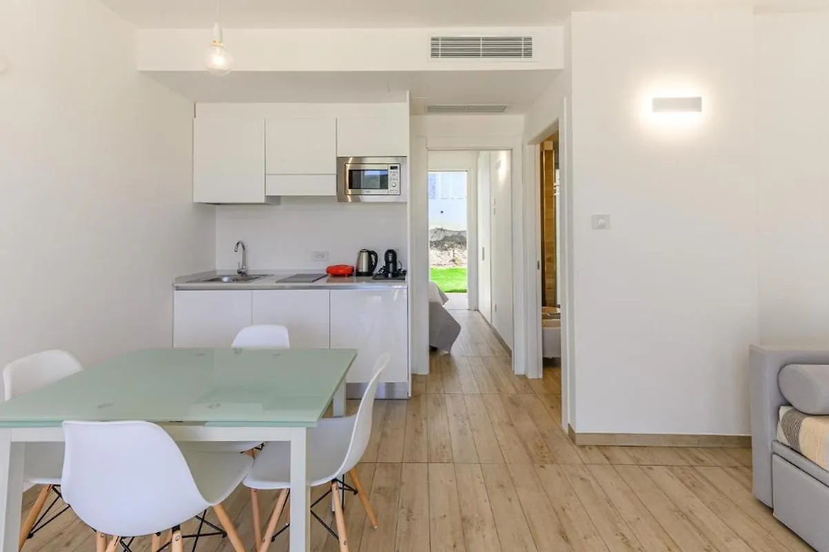 Stunning Capo Falcone Charming Apartments 1 Bedroom Prem Apt Sleeps 4 Child Stintino Itálie